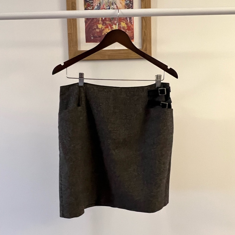 Stylish Black and Gray Mini Skirt